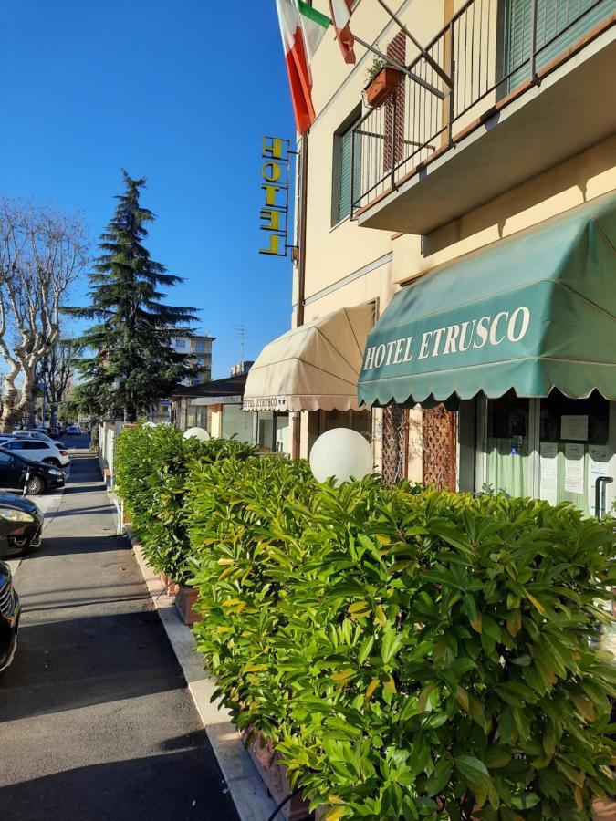 Hotel Etrusco سيستو فيورنتينو المظهر الخارجي الصورة